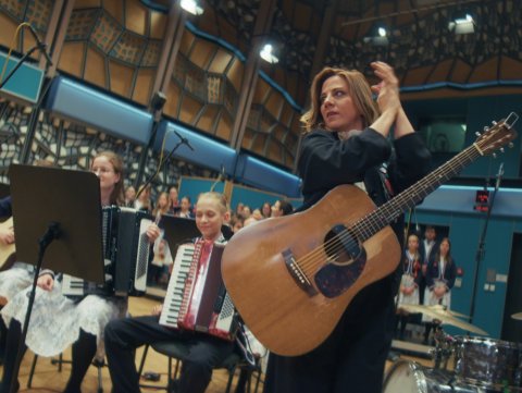 aneta_langerova_a_orchestra_folklorika_foto_01-1.jpg