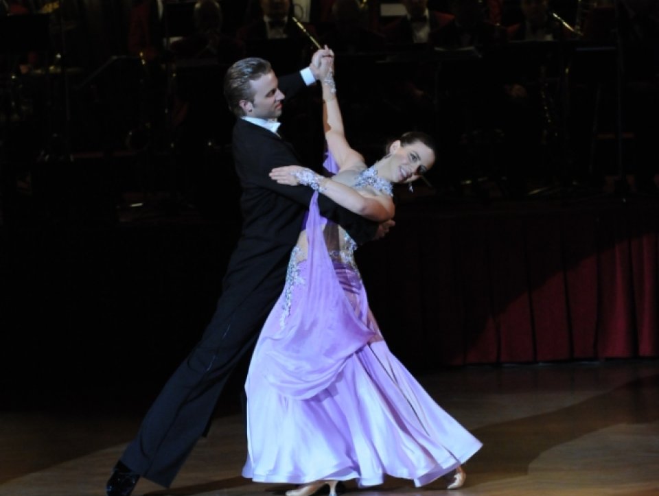 2011-02-18 Valentýnský ples taneční školy Národního domu na Vinohradech, Praha - Žofín