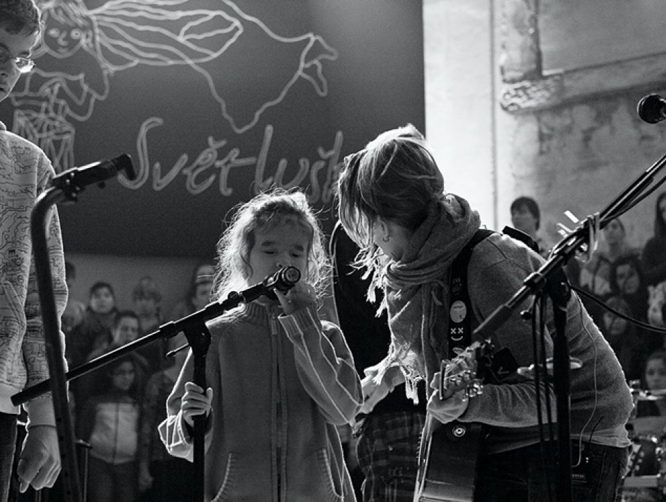 2010-11-10 Benefiční večer Světlo pro Světlušku 2010_ze zvukovky